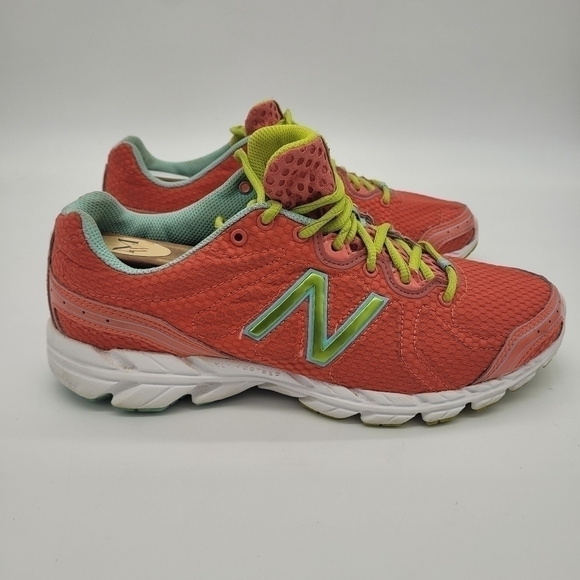 NEW BALANCE 590 V2 Running Shoes Women Size 9D Athletic Sneakers - Picture 13 of 16